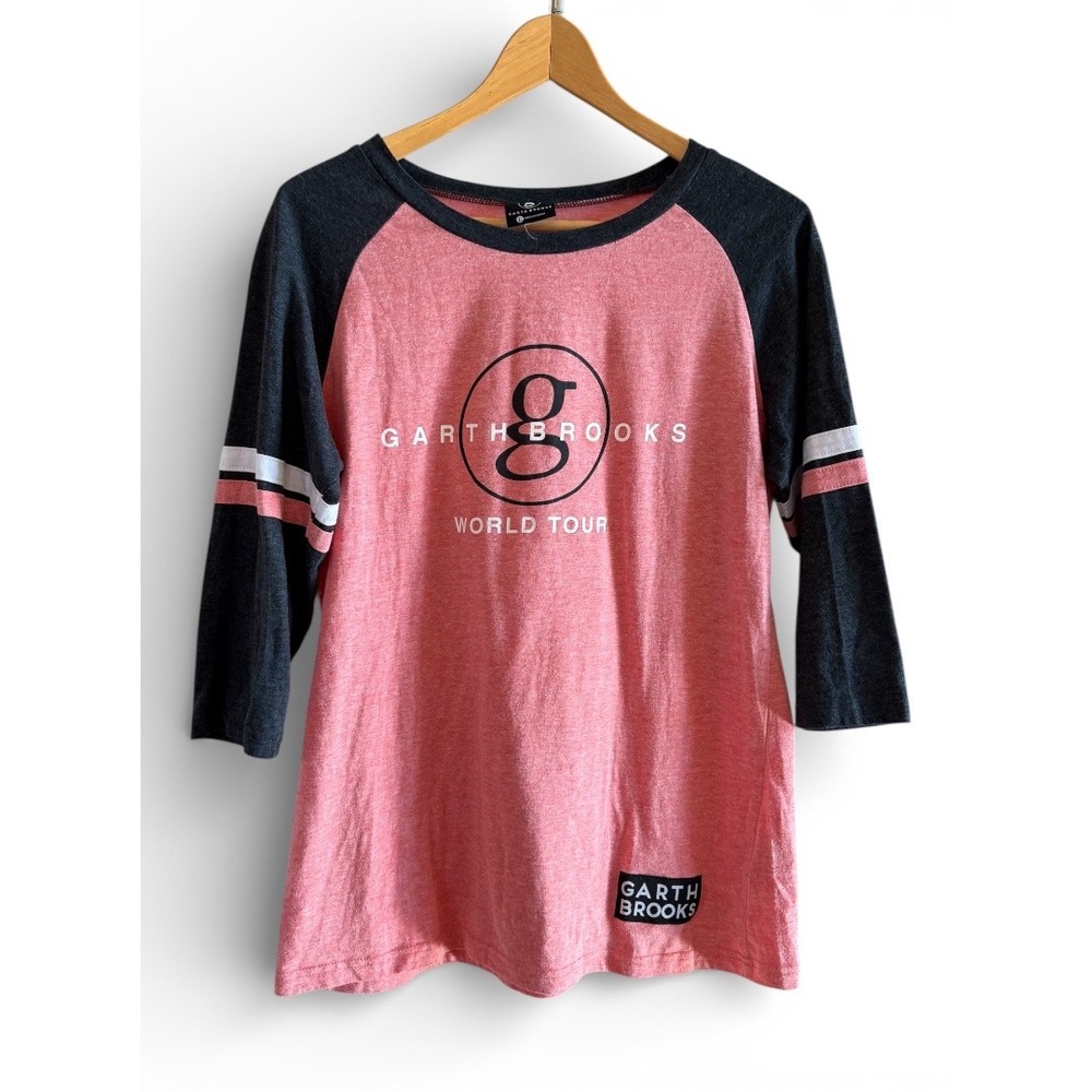 Women's Pink‎ and Black 3/4 Sleeve Garth Brooks World Tour L Casual T-Shirt